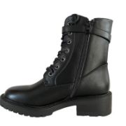 Εικόνα της ΧΧΧ Αρβυλάκια με μεταλλική λεπτομέρεια