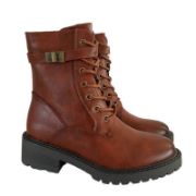 Εικόνα της ΧΧΧ Αρβυλάκια με μεταλλική λεπτομέρεια