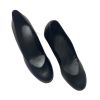Picture of Heels with a single heel