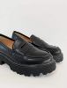 Picture of Γυναικεία loafers με τρακτερωτή σόλα 