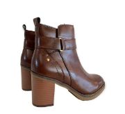 Εικόνα της ΧΧΧΜποτάκια με ψηλό τακούνι 