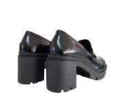Εικόνα της Loafers από φλωρεντίκ γυαλιστερό δέρμα με χοντρό τακούνι