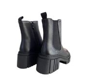 Εικόνα της ΧΧΧ Μποτάκια με λάστιχο και χοντρό τακούνι