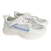Εικόνα της Sneakers με Ιριδίζον Λεπτομέρειες
