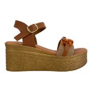 Εικόνα της ΧΧΧ Δερμάτινες πλατφόρμες με αλυσίδα