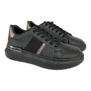 Εικόνα της Sneakers με Στρας και Μεταλλική Λεπτομέρεια