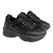 Εικόνα της Old Sneakers με Δικοσμητικό Κορδόνι Στρας