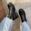 Εικόνα της Chelsea boots με τρακτερωτή σόλα 