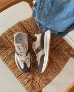 Εικόνα της Sneakers με Leopard Λεπτομέρειες 