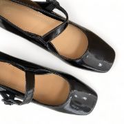 Εικόνα της Γόβες λουστρίνι με μπαρέτα τετράγωνη μύτη και χοντρό τακούνι