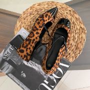 Εικόνα της Γόβες λεοπάρ με τετράγωνη λουστρίνι μύτη