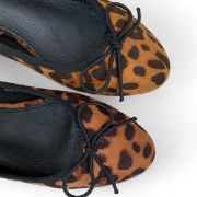 Εικόνα της Γοβάκι καστόρ λεοπάρ με χοντρό χαμηλό ντυμένο τακούνι 