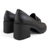 Εικόνα της Old Loafers με τετράγωνη μύτη, μαύρο διακοσμητικό και χοντρό τακούνι 