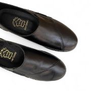 Εικόνα της Δερμάτινα ανατομικά γυναικεία παπούτσια με λάστιχο 