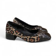 Εικόνα της Γόβες λεοπάρ με λουστρίνι μύτη και μεταλλική λεπτομέρεια 