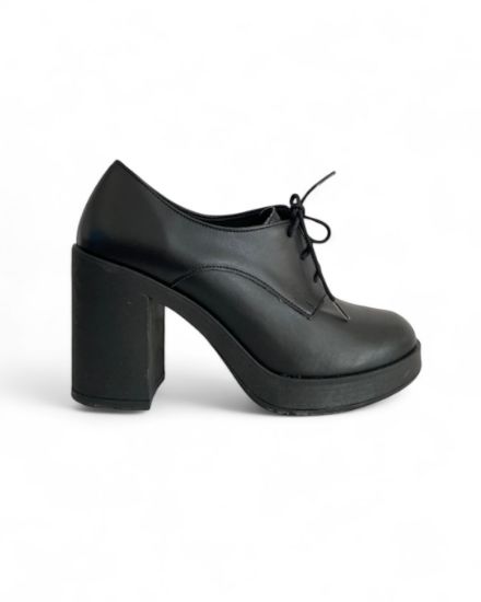 Εικόνα της Old Loafers με κορδόνι και χοντρό τακούνι 