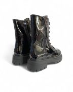 Εικόνα της ΧΧΧ Αρβυλάκι λουστρίνι με σχέδιο φερμουάρ 