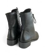 Εικόνα της Αρβυλάκια χαμηλά με φερμουάρ