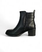 Εικόνα της Μποτάκια με χαμηλό χοντρό τακούνι, λάστιχο και φερμουάρ 