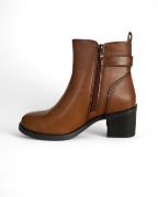 Εικόνα της Μποτάκια με χαμηλό χοντρό τακούνι, λάστιχο και φερμουάρ 