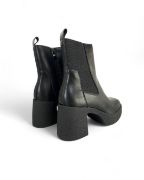 Εικόνα της Μποτάκια με κρεπ σόλα, λάστιχο και φερμουάρ 