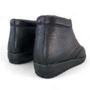 Εικόνα της Δερμάτινα ανατομικά μποτάκια με γούνα και λάστιχο