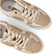 Εικόνα της Old Sneakers με Συνδυασμό Υλικών και Χρωμάτων