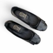 Εικόνα της Δερμάτινες ανατομικές γόβες με φιόγκο