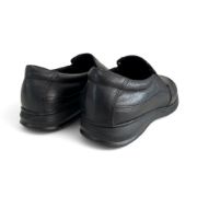 Εικόνα της Δερμάτινα ανατομικά παντοφλέ υποδήματα 