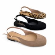 Εξώφτερνες μπαλαρίνες με τετράγωνη μύτη σε μαύτο,πούρο και λεοπάρ χρώμα η μια δίπλα στην άλλη διαγώνια όψη σε λευκό φόντο.