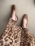 Εικόνα της Εξώφτερνες Slingbacks Suede Μπαλαρίνες με Τετράγωνη Μύτη