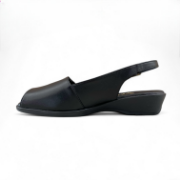 Εικόνα της Δερμάτινα Ανατομικά Πέδιλα με Φάσα και Λουράκι στη Φτέρνα