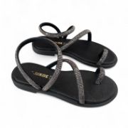 Εικόνα της Σανδάλια με Λουράκια Στρας Χωρίς Δέσιμο