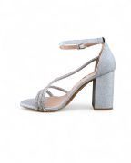 Εικόνα της Ασημί Πέδιλα με Λεπτά Λουράκια από Στρας και Γκλίτερ