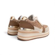 Εικόνα της Sneakers με συνδυασμό υλικών και χρωμάτων