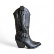 Εικόνα της Cowboy μποτάκια με διακοσμητικές ραφές