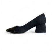 Εικόνα της Γόβες Καστόρ και Λουστρίνι με Χοντρό Τακούνι