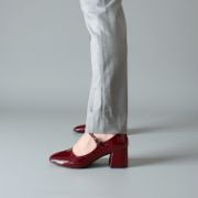 Εικόνα της Γόβες Μπορντό Λουστρίνι με Μπαρέτα