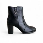 Εικόνα της Μποτάκια με χοντρό τακούνι και διακοσμητική τόκα