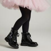 Εικόνα της Μποτάκια παιδικά λουστρίνι με καρδούλες φερμουάρ και κορδόνια για κορίτσια