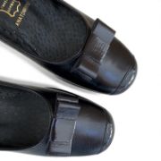 Εικόνα της Δερμάτινες Ανατομικές Γόβες με Φιογκάκι