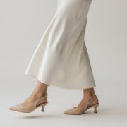 Εικόνα της Γόβες μυτερές εξώφτερνές slingback με χαμηλό λεπτό τακούνι