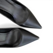 Εικόνα της Γόβες Μυτερές με Λεπτό Τακούνι Μαύρο Ματ