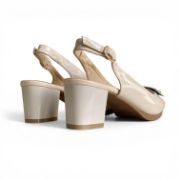 Εικόνα της Γόβες Εξώφτερνες Peep Toe Λουστρίνι με Χοντρό Τακούνι Μπεζ