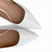 Εικόνα της Γόβες Μυτερές με Λεπτό Τακούνι Λευκό