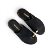 Εικόνα της Παντόφλες Flat με Toe Ring Μαύρο