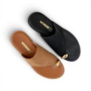 Εικόνα της Παντόφλες Flat με Toe Ring Μαύρο
