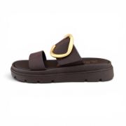 Εικόνα της Παντόφλες Flatforms Δίσολες με Διπλή Φάσα και Μεταλλικό Διακοσμητικό Καφέ